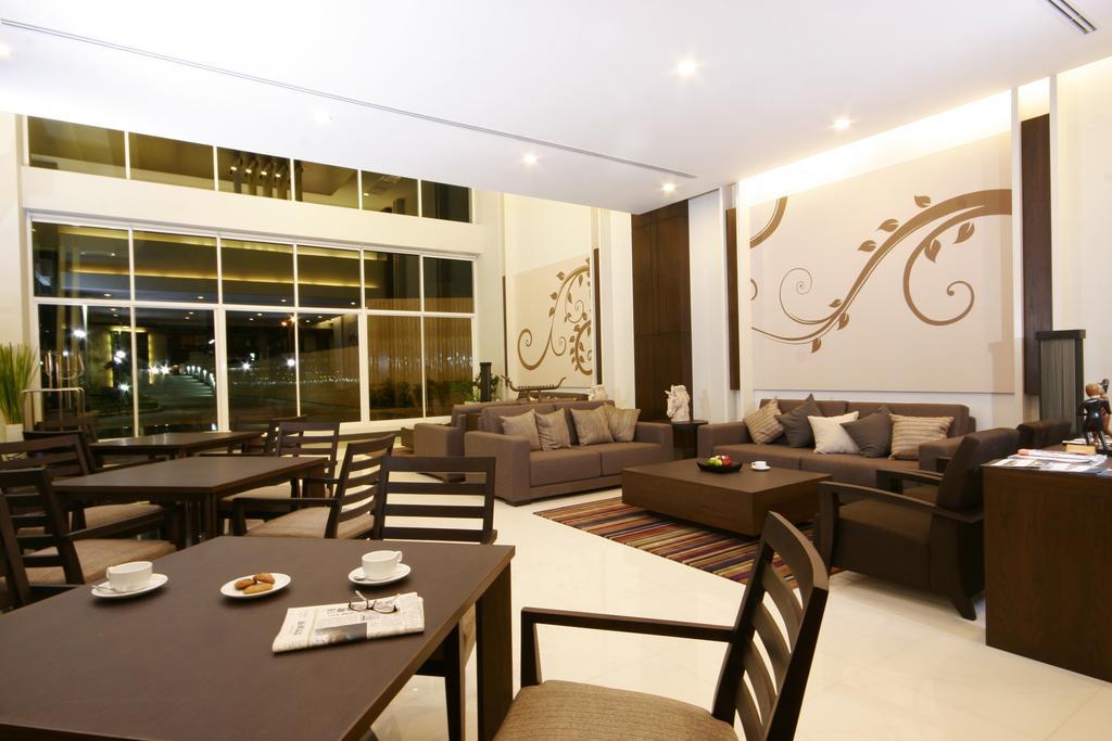 Kameo Grand Hotel & Serviced Apartment, Районг Екстер'єр фото