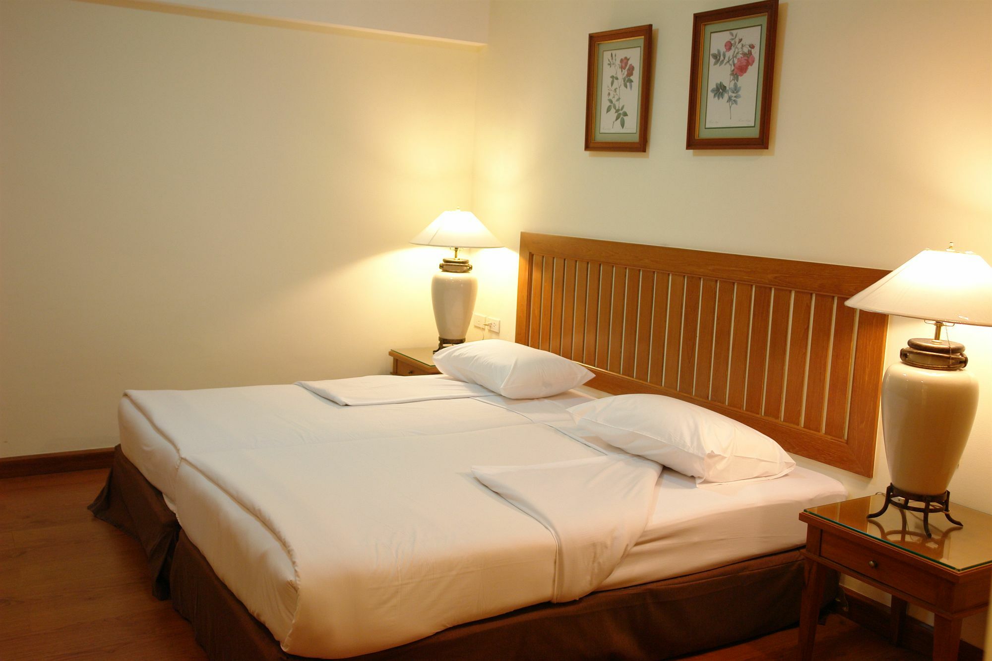 Kameo Grand Hotel & Serviced Apartment, Районг Екстер'єр фото